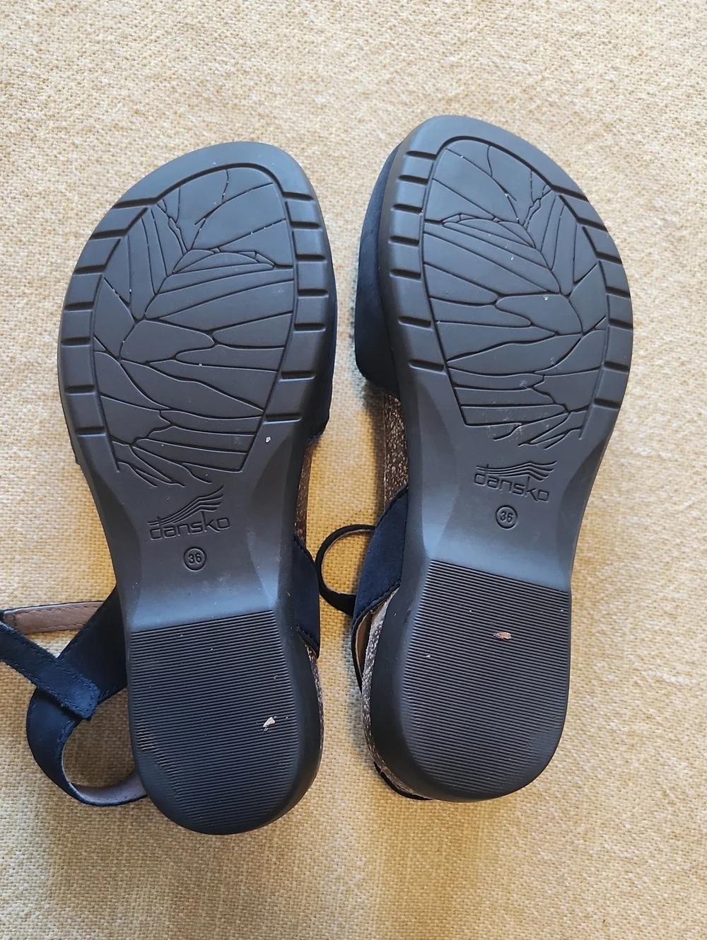 Dansko Women's Rowan Closed-Toe Sandals